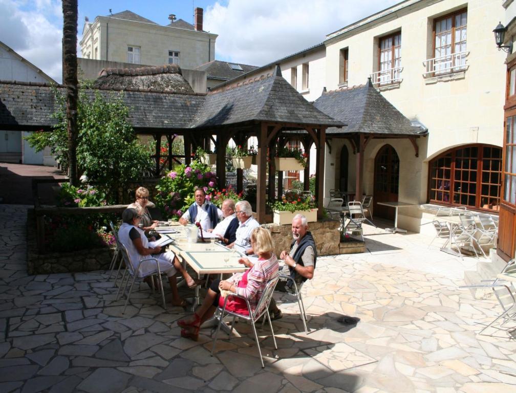 Splendid Hotel Montreuil-Bellay Exterior foto